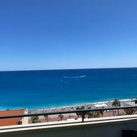 Magnifique Vue La Californie 아파트